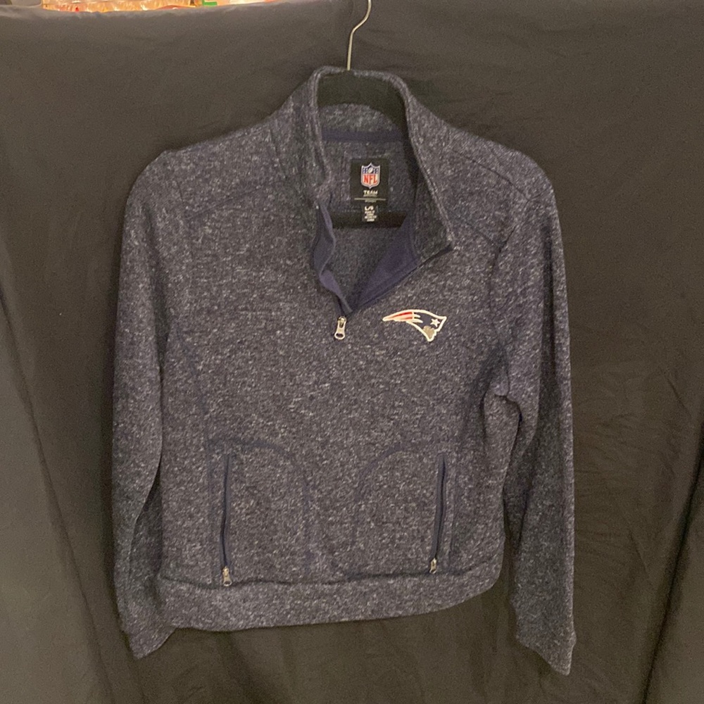 Women’s large NFL brand New England Patriots quarter zip fleece